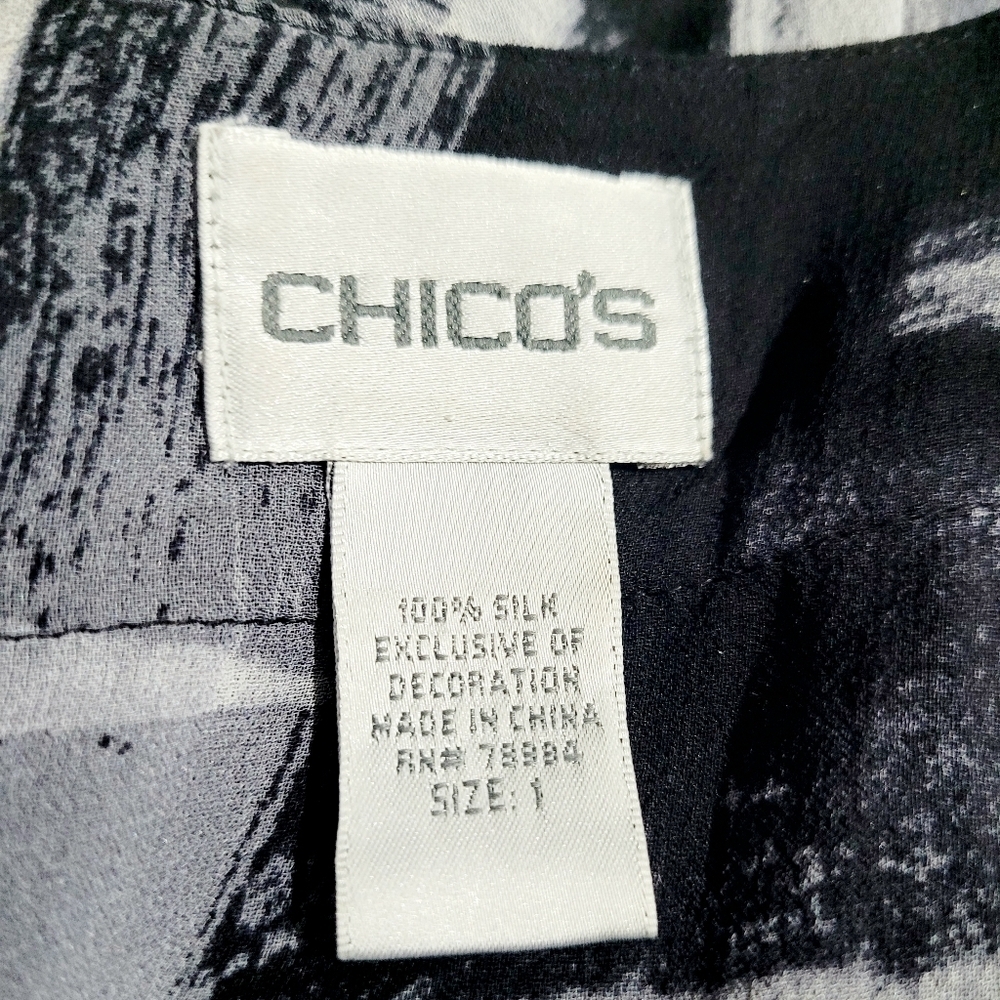 Chico’s 100% Silk Black White Abstract Beaded Neckline Tunic Top Size Medium - Picture 11 of 12